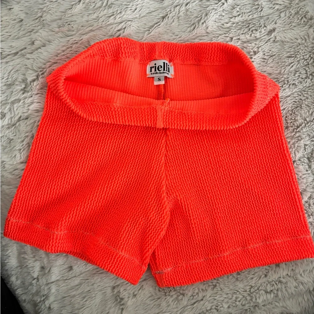 Rielli Orange Shorts - Picture 3 of 3